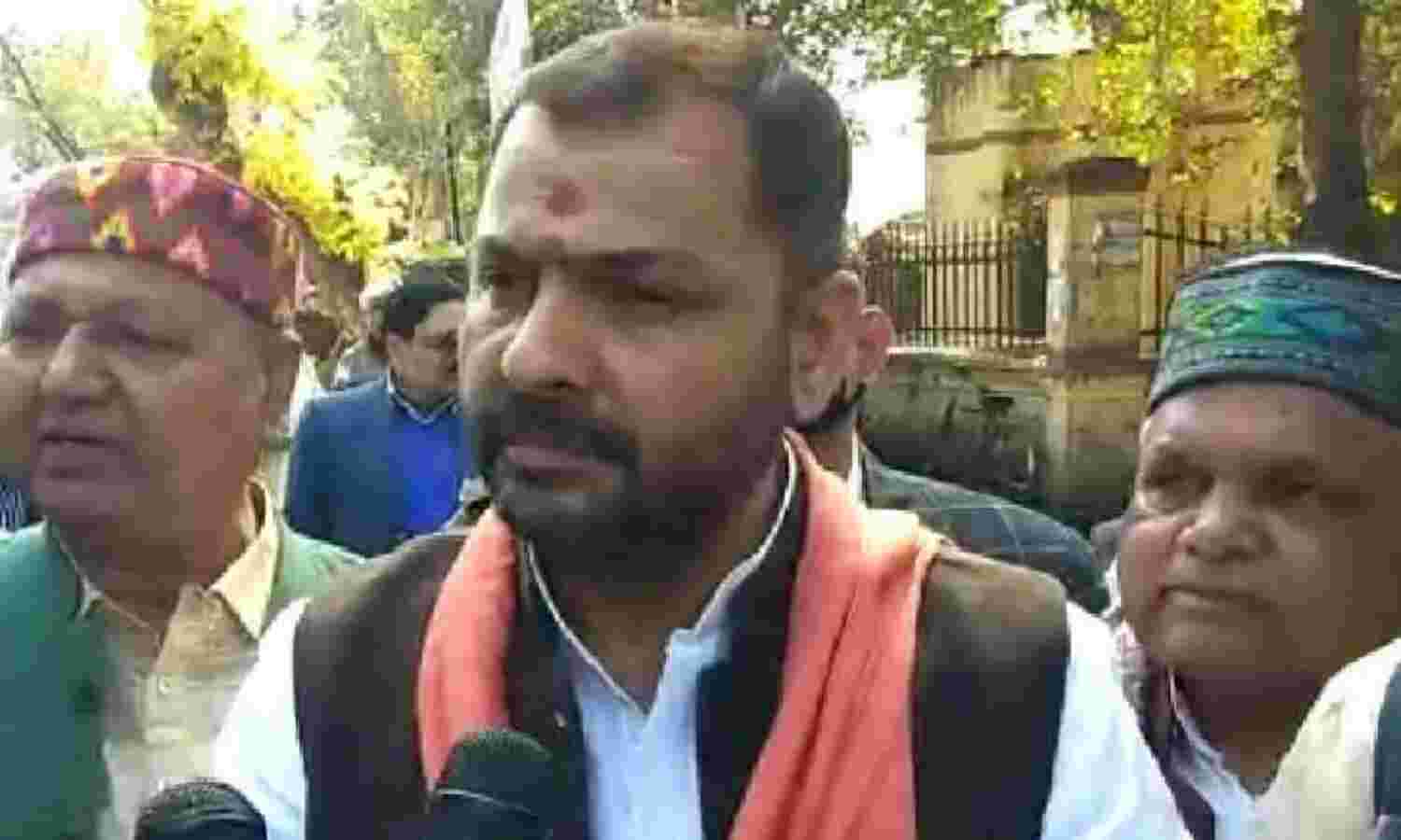 भाजपा सदर विधायक प्रकाश द्विवेदी ने किया नामांकन, भाजपा सदर विधायक प्रकाश द्विवेदी ने किया नामांकन,