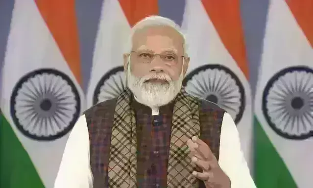 प्रधानमंत्री ने महिला आयोग को किया संबोधित, कहा- नीतियां अधिक संवेदनशील हुई