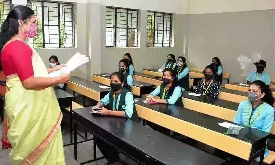 प. बंगाल में जल्द खुलेंगे स्कूल, तैयारियां शुरू निगरानी के लिये नोडल अधिकारी नियुक्त