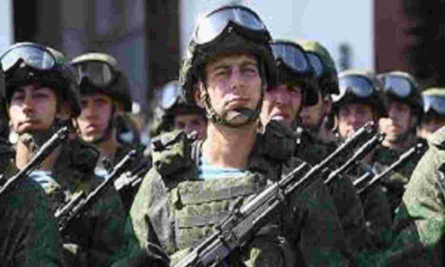 सैन्य अभ्यास के नाम पर बेलारूस की तरफ से यूक्रेन को घेर रहा रूस, 30 हजार सैनिक भेजे