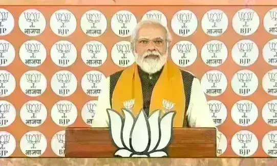 नकली समाजवादी फिर पुराने अवतार में आने के लिए तैयार : प्रधानमंत्री