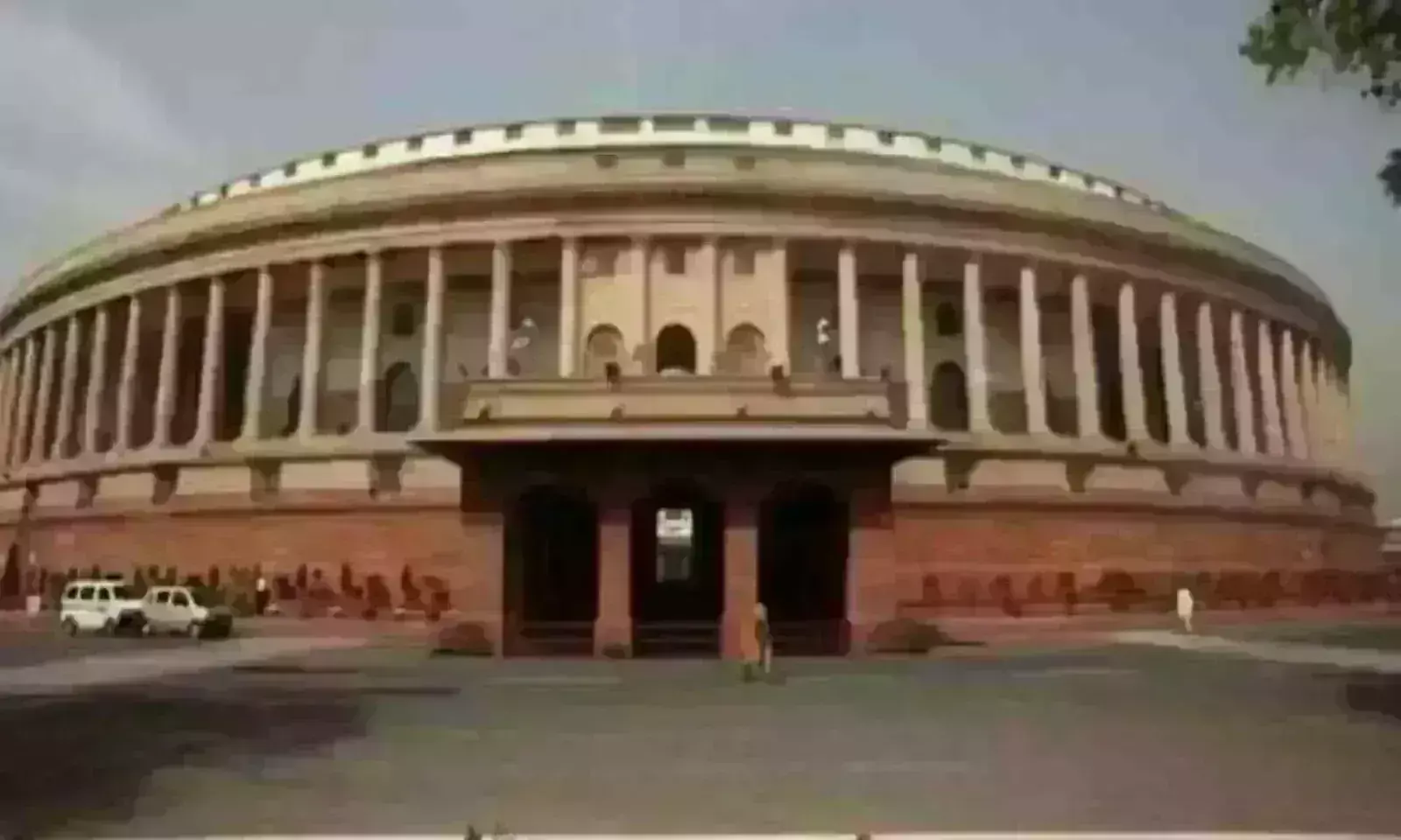 भाजपा ने राज्यसभा में जारी किया व्हिप, कुछ बड़ा होने वाला है? लगे कयास