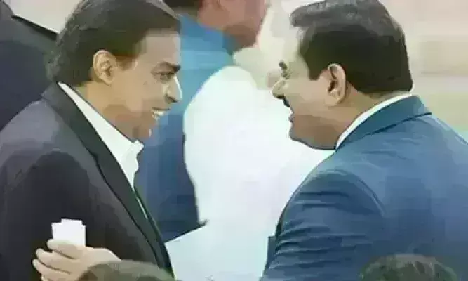 मुकेश अंबानी ने गौतम अडानी को फिर पीछे छोड़ा, बने एशिया के नं 1 रईस