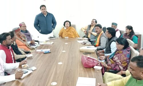 कार्यकर्ताओं को काम में लगाना, वरिष्ठों का सम्मान बढ़ाना, रूठों को मनाने के लिए बैठक आयोजित कार्यकर्ताओं को काम में लगाना, वरिष्ठों का सम्मान बढ़ाना, रूठों को मनाने के लिए बैठक आयोजित