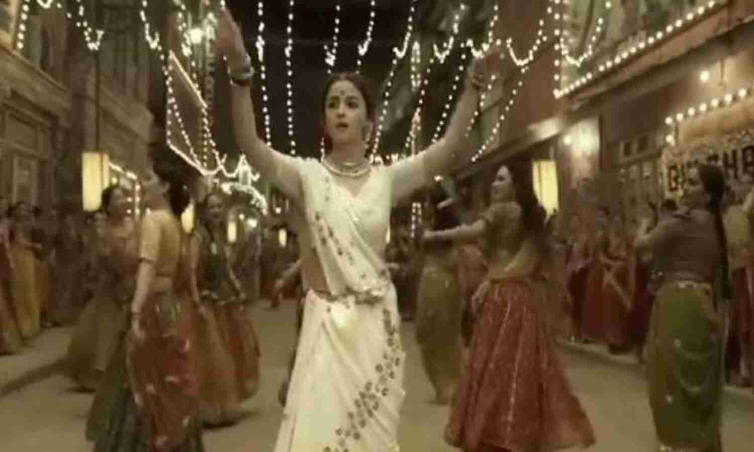 गंगूबाई काठियावाड़ी का सांग ढोली दा रिलीज, यूट्यूब पर मचाई धूम