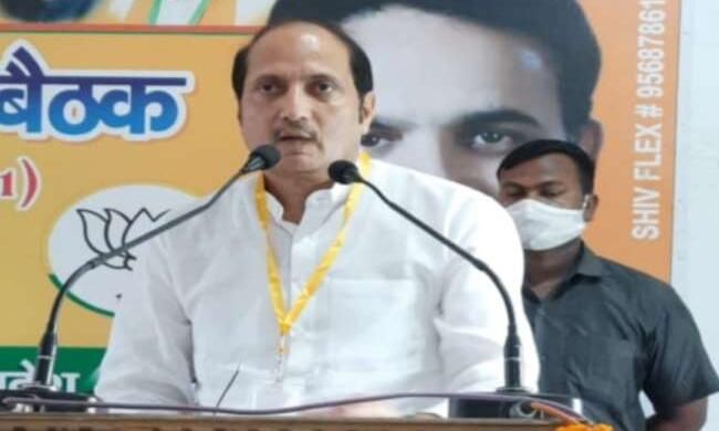 हम गन्ना वाले वो जिन्ना वाले : सुरेश राणा