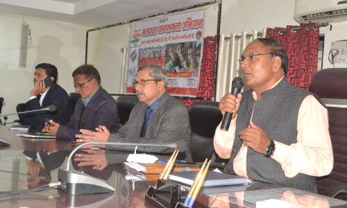 75 प्लस मतदान को डीएम ने पूर्व सैनिकों को लिखी चिट्ठी 75 प्लस मतदान को डीएम ने पूर्व सैनिकों को लिखी चिट्ठी