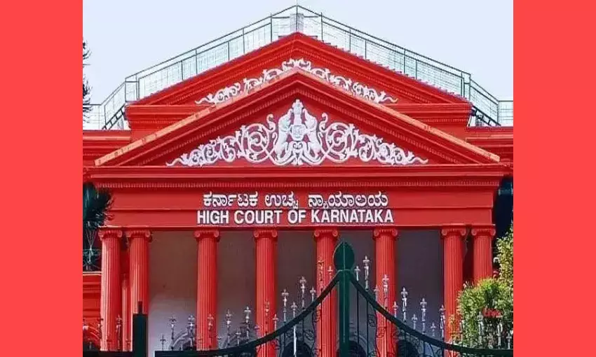 हिजाब विवाद पर हाईकोर्ट में हुई सुनवाई, छात्राओं के वकील ने कहा- कॉलेजों पर छोड़ दें मामला