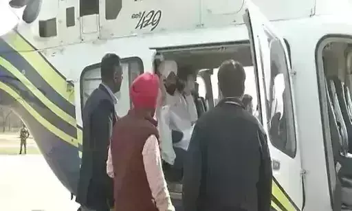 प्रधानमंत्री के आगमन पर हुआ कुछ ऐसा, भड़क गए चन्नी, कहा- मैं सीएम हूँ आतंकी नहीं प्रधानमंत्री के आगमन पर हुआ कुछ ऐसा, भड़क गए चन्नी, कहा- मैं सीएम हूँ आतंकी नहीं