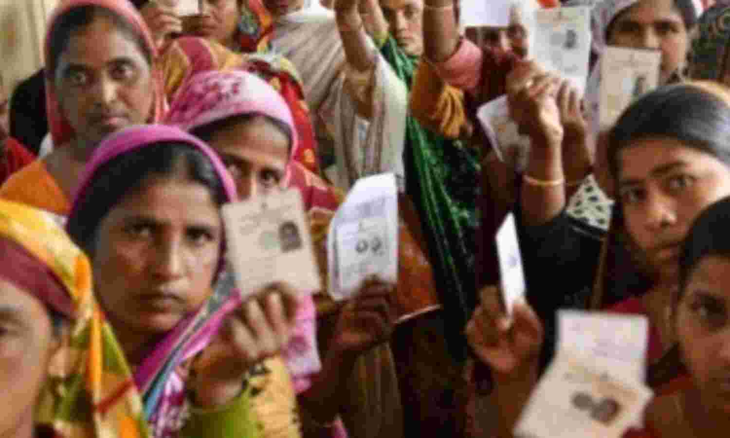 गुटखा खाने चला गया पीठासीन अधिकारी, 20 मिनट के लिए रुक गया मतदान