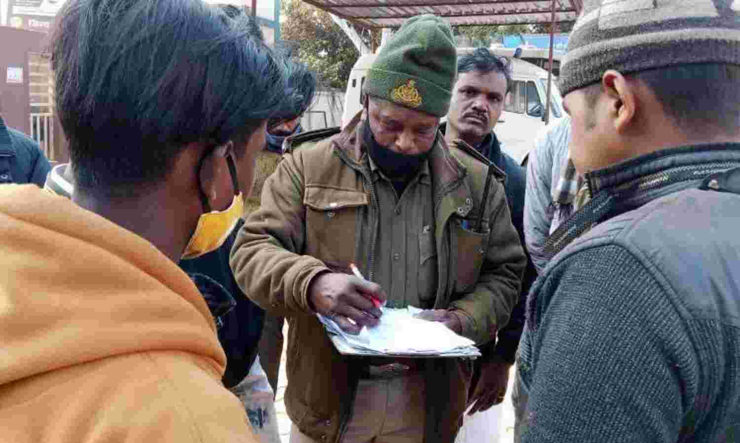 मप्र में बड़ा हादसा : मजदूरों से भरा पिकअप वाहन सिंध में गिरा, 4 की मौत, 14 घायल