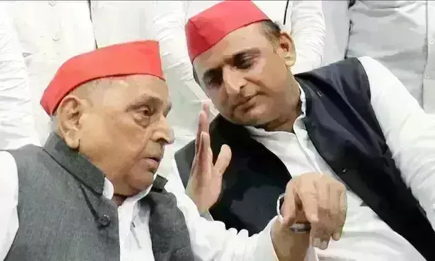 मुलायम सिंह यादव ने करहल में मांगें वोट, कहा- अखिलेश को भारी मतों से जिताएं