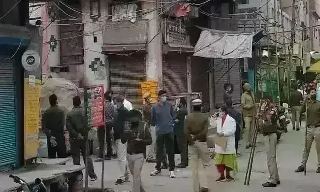 दिल्ली दहलाने की साजिश नाकाम, संदिग्ध बैग में मिला IED