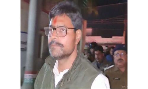 चुनाव से पहले अयोध्या में फायरिंग, सपा प्रत्याशी गिरफ्तार