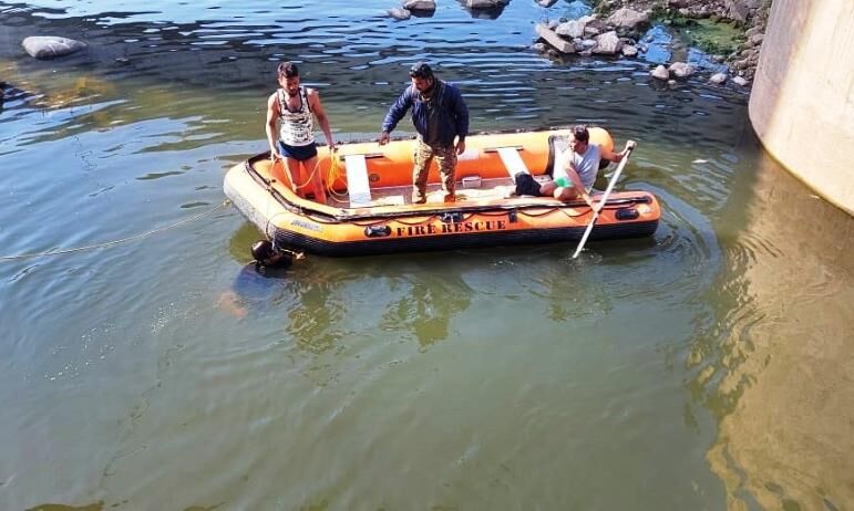 चम्बल नदी में गिरी कार, दूल्हा समेत नौ की मौत