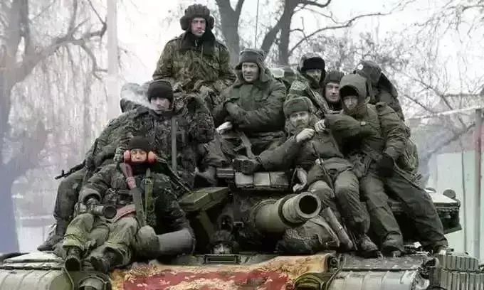 रूस की गोलीबारी में यूक्रेन का एक सैनिक शहीद, 6 घायल, जापान ने लगाया प्रतिबंध