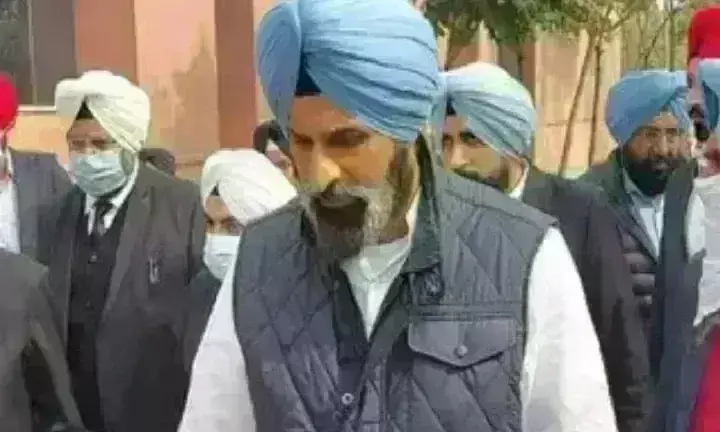 अकाली नेता विक्रम मजीठिया ने किया सरेंडर, 8 मार्च तक न्यायिक हिरासत में भेजा