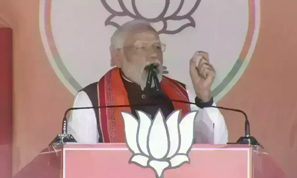 प्रधानमंत्री का सपा पर तंज, कहा- वंशवादी नेताओं को दलित, किसान, महिलाओं की चिंता नहीं