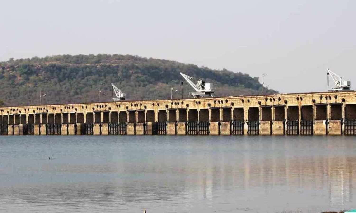 तिघरा कैचमेंट में अवैध उत्खनन: तथ्यों को झुठलाती जांच रपट, NGT में 10 मार्च को होगी सुनवाई