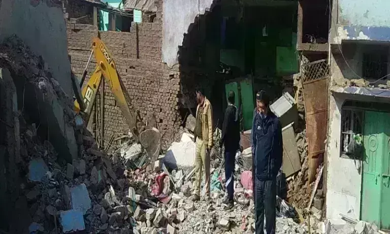 भागलपुर की पटाखा फैक्ट्री में विस्फोट,  9 मरे 11 घायल