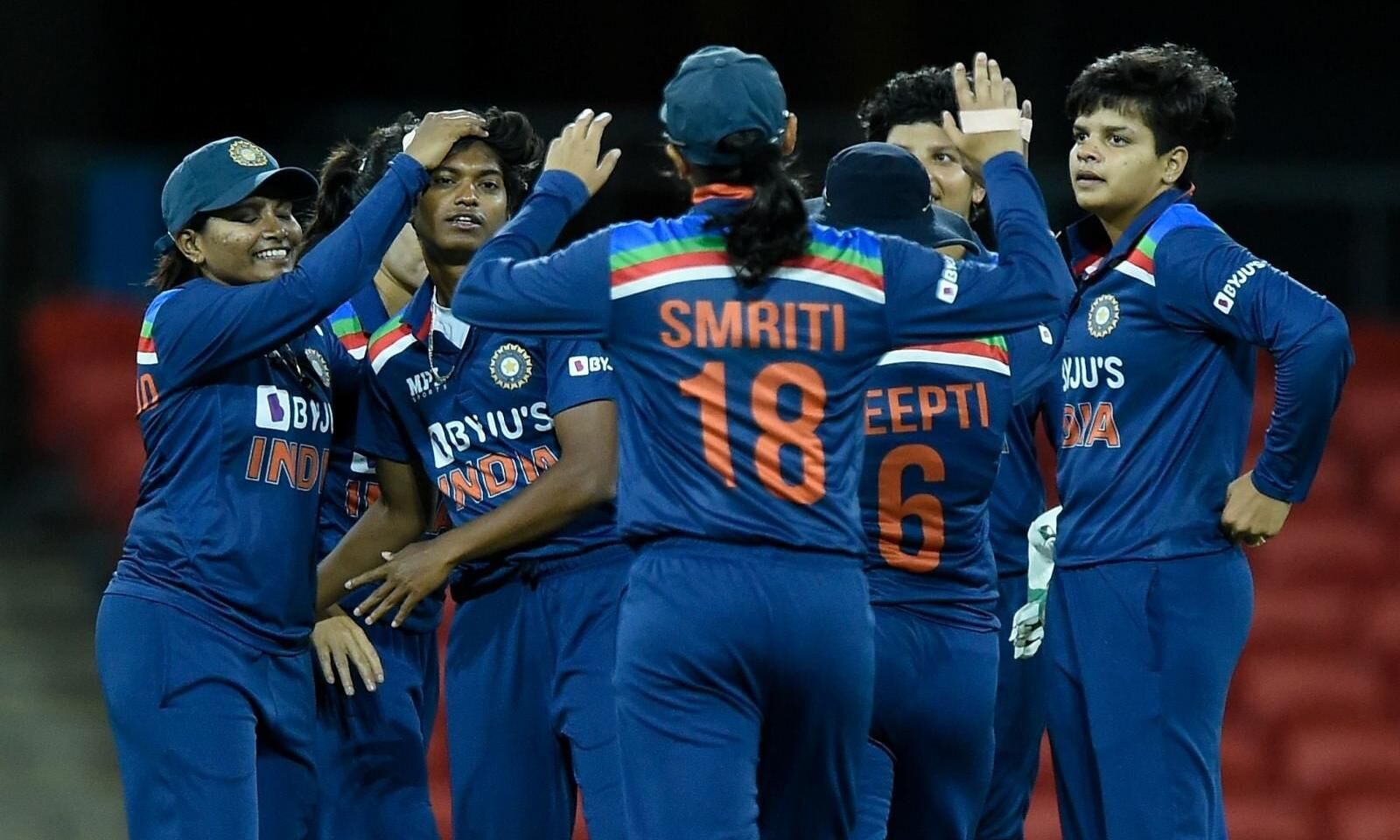 महिला वर्ल्ड कप : भारतीय टीम शनिवार को वेस्टइंडीज से भिड़ेगी, शीर्ष क्रम बना चिंता का कारण