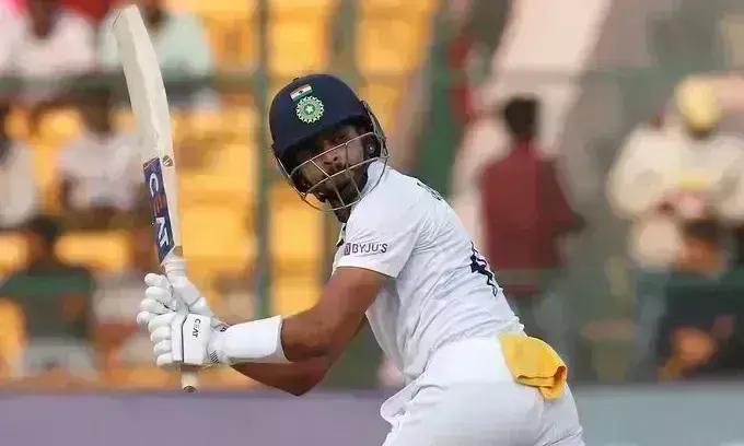 #LIVE : भारत ने पहली पारी में बनाए 252 रन, श्रेयस अय्यर शतक से चूके