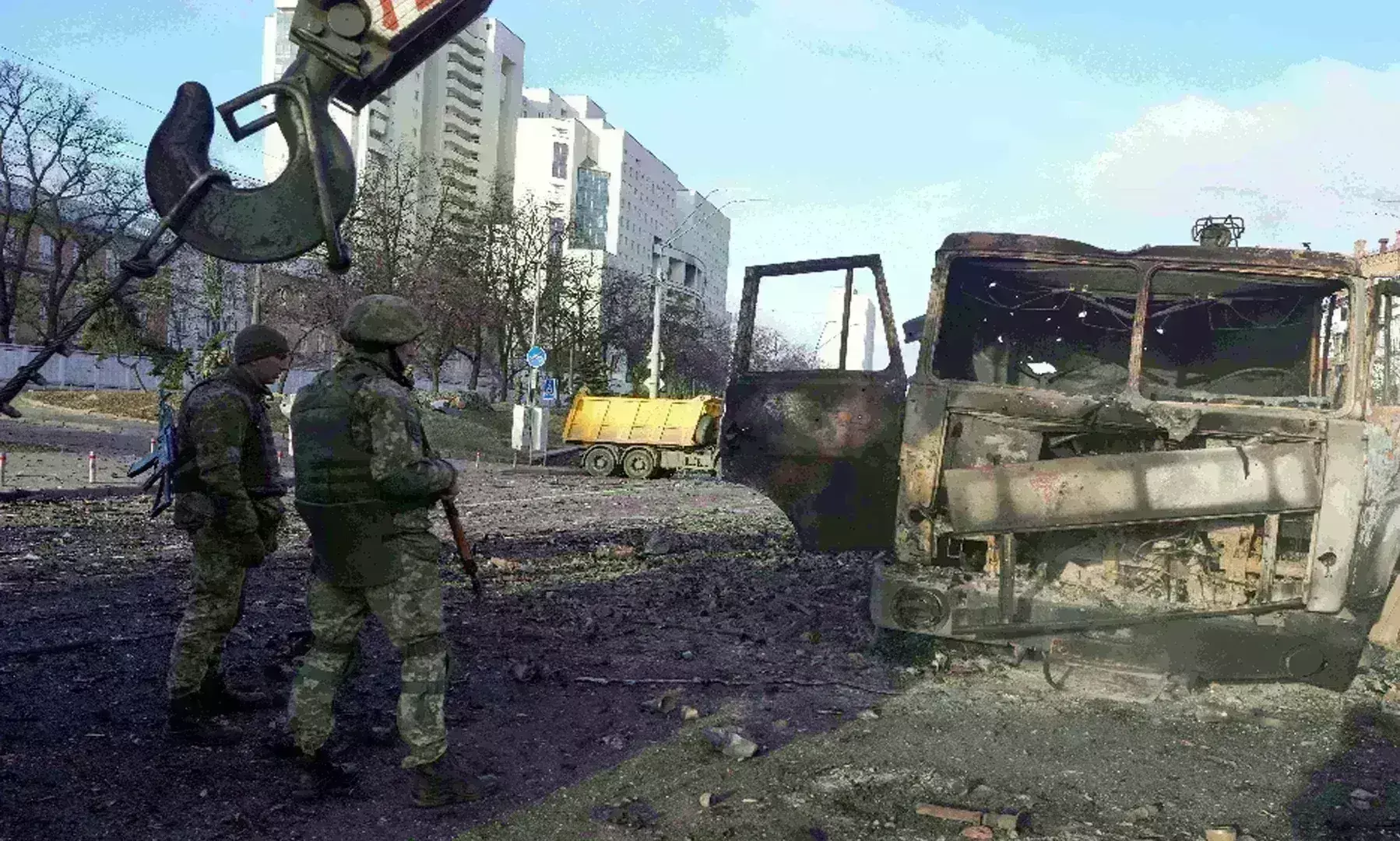 रूस ने यूक्रेन के 20 शहरों पर बरसाए बम, नाटो व यूक्रेन के प्रशिक्षण केंद्र पर हमला