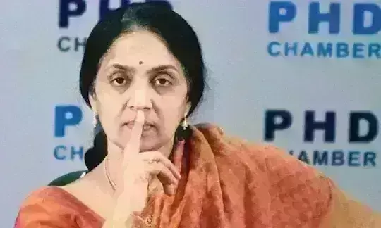 NSE की पूर्व CEO चित्रा रामकृष्ण गई जेल, कोर्ट ने 14 दिन की न्यायिक हिरासत में भेजा