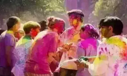 उप्र में कोरोना प्रतिबंधों में मिली छूट, अब धूमधाम से मनेगी होली