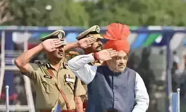 जम्मू में पहली बार आयोजित हुआ CRPF का स्थापना दिवस, गृहमंत्री शाह हुए शामिल