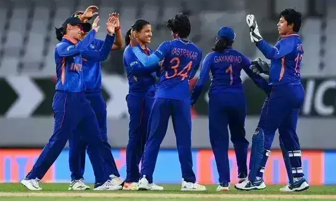 महिला वर्ल्ड कप : ऑस्ट्रेलिया ने भारत को 6 विकेट से हराया, अब दोनों मैच जीतना जरूरी