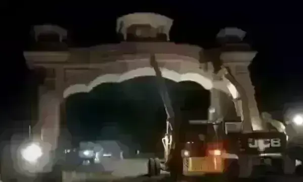 राजस्थान सरकार ने राम दरबार द्वार पर चलाया बुलडोजर, विधानसभा में गूंजा मामला