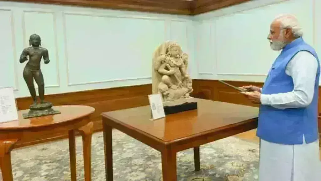 ऑस्ट्रेलिया ने भारत को लौटाए 29 पुरावशेष, प्रधानमंत्री ने किया निरीक्षण