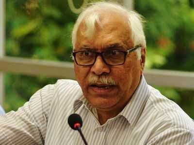 कुरैशी जी! जरा खुद की गिरेबान में भी तो झांक लीजिए