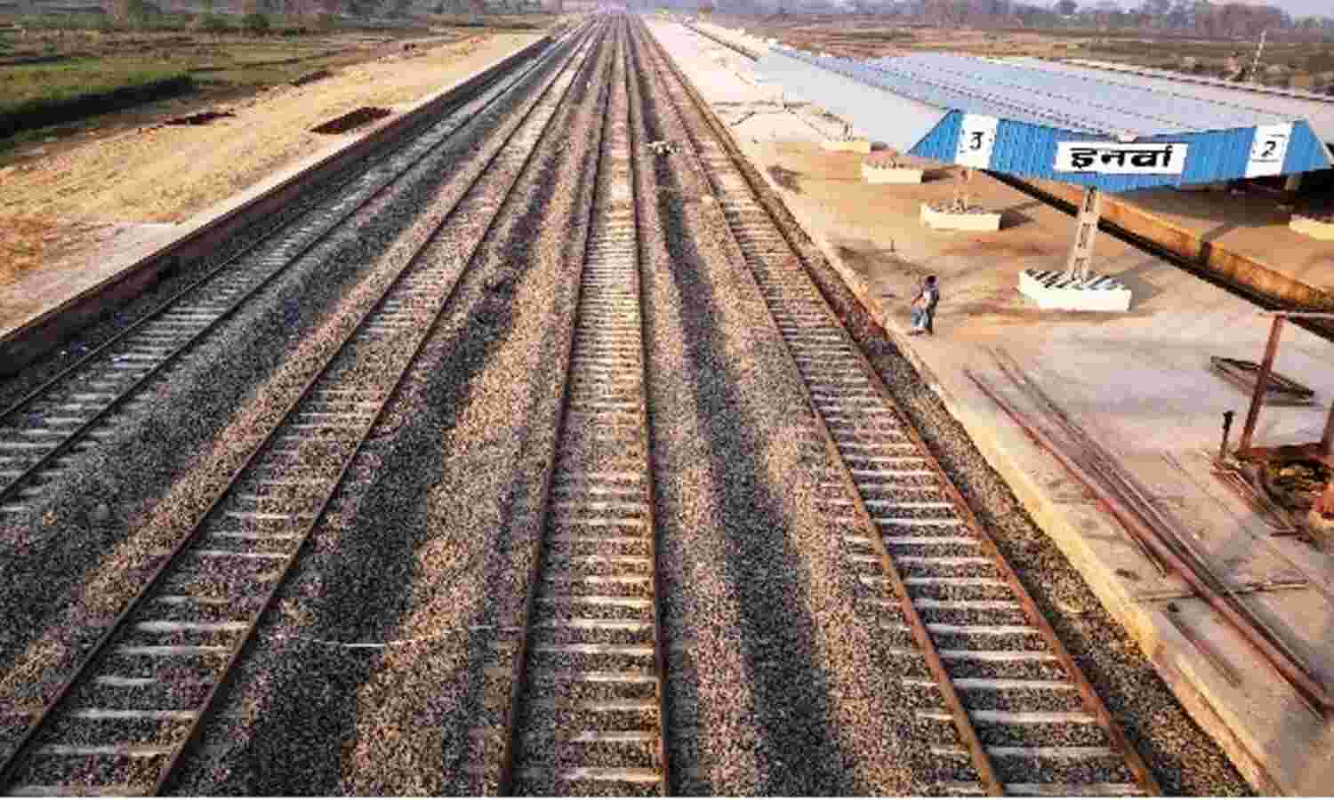 भारत-नेपाल के बीच 2 अप्रैल से चलेगी ट्रेन, दोनों देशों के प्रधानमंत्री दिखाएंगे हरी झंडी भारत-नेपाल के बीच 2 अप्रैल से चलेगी ट्रेन, दोनों देशों के प्रधानमंत्री दिखाएंगे हरी झंडी