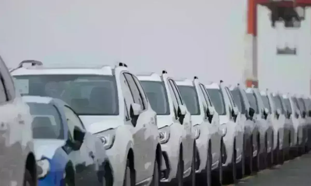 15 साल पुराने वाहनों का रजिस्ट्रेशन हुआ महंगा, जानिए कितनी देनी होगी फीस 15 साल पुराने वाहनों का रजिस्ट्रेशन हुआ महंगा, जानिए कितनी देनी होगी फीस