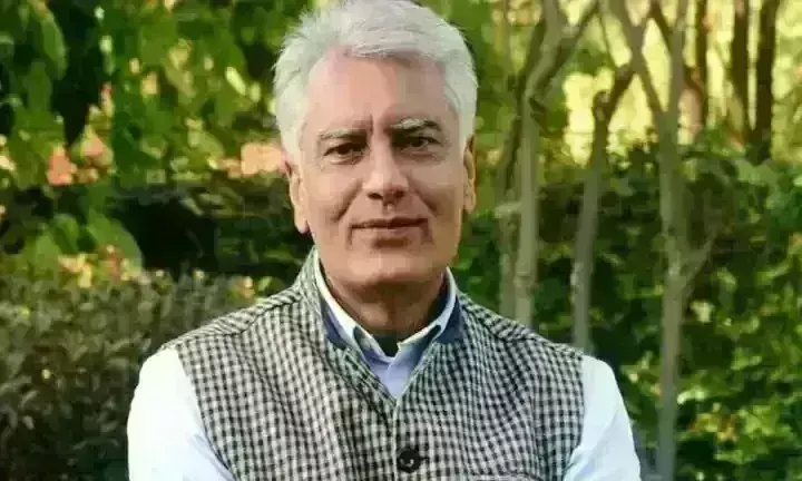 पंजाब कांग्रेस में घमासान जारी, सुनील जाखड़ ने हाईकमान के निर्णयों पर उठाए सवाल पंजाब कांग्रेस में घमासान जारी, सुनील जाखड़ ने हाईकमान के निर्णयों पर उठाए सवाल