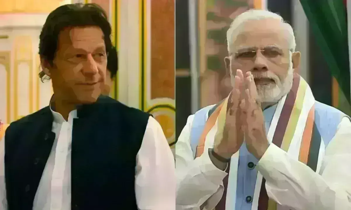 भारत को 3 साल तक घेरते रहे इमरान खान, मोदी सरकार ने पलटी बाजी, अब कर रहे तारीफ भारत को 3 साल तक घेरते रहे इमरान खान, मोदी सरकार ने पलटी बाजी, अब कर रहे तारीफ