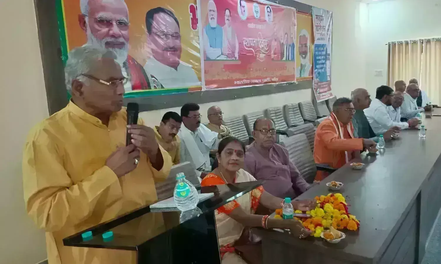 राष्ट्रवाद एवं अंत्योदय के मूलमंत्र के साथ भाजपा का 42वां स्थापना दिवस मनाया गया