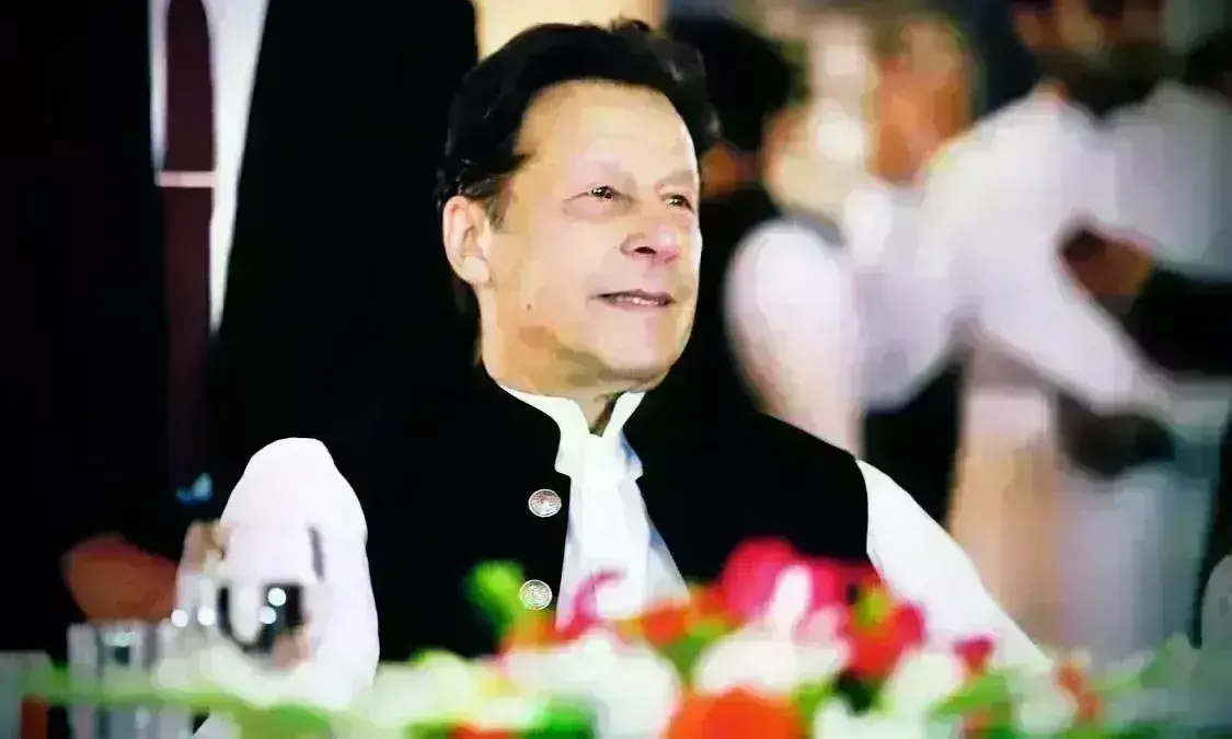 पाकिस्तान में इमरान खान सत्ता से आउट, अब ये नेता बनेंगे अगले प्रधानमंत्री