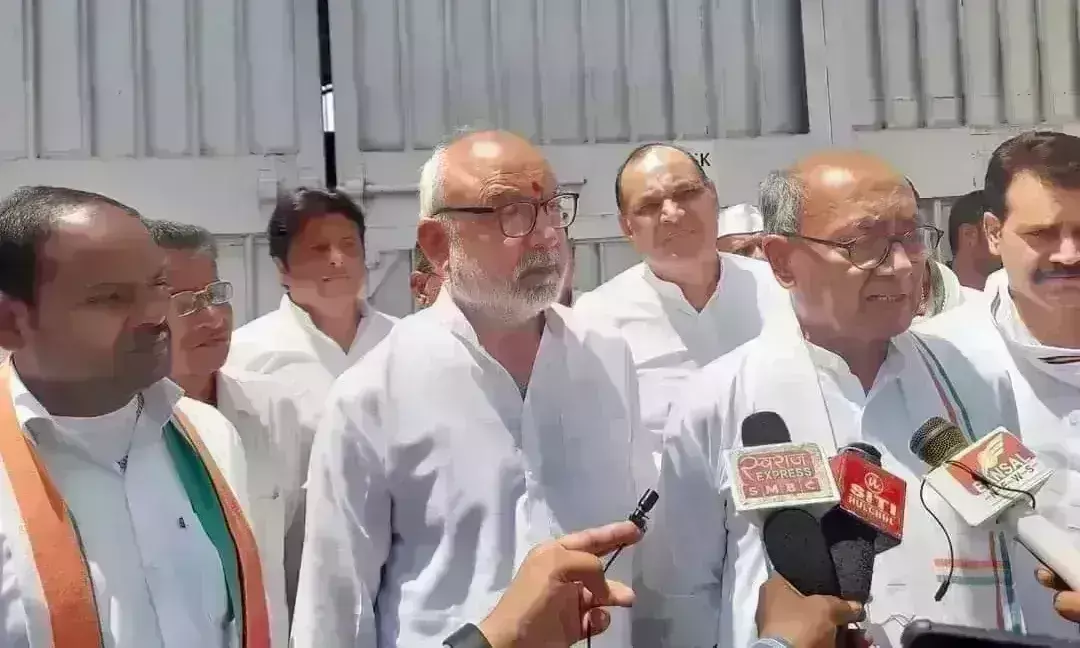 दिग्विजय सिंह का आरोप, कहा- खरगोन में उपद्रव के लिए प्रशासन जिम्मेदार