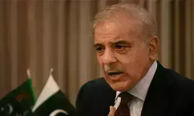 शहबाज शरीफ बने पाकिस्तान के प्रधानमंत्री, भारत को लेकर बताया अपना रुख शहबाज शरीफ बने पाकिस्तान के प्रधानमंत्री, भारत को लेकर बताया अपना रुख