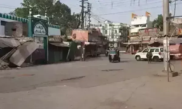 खरगोन में चार दिन बाद मिली कर्फ्यू में ढील, खुली आवश्यक वस्तुओं की दुकानें