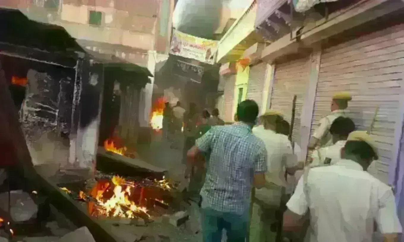 करौली में 16 दिन बाद हटा कर्फ्यू, उपद्रव के बाद सामान्य हुआ शहर