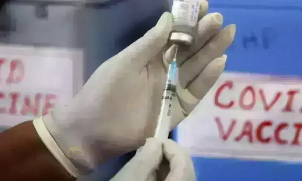 24 घंटे में कोरोना के 2527 नए मरीज मिले, 33 की मौत 24 घंटे में कोरोना के 2527 नए मरीज मिले, 33 की मौत