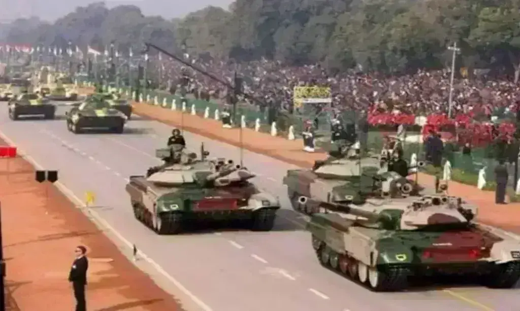 विश्व सैन्य खर्च पहली बार 2 ट्रिलियन डॉलर के पार, भारत बड़े रक्षा बजट वाला तीसरा देश बना