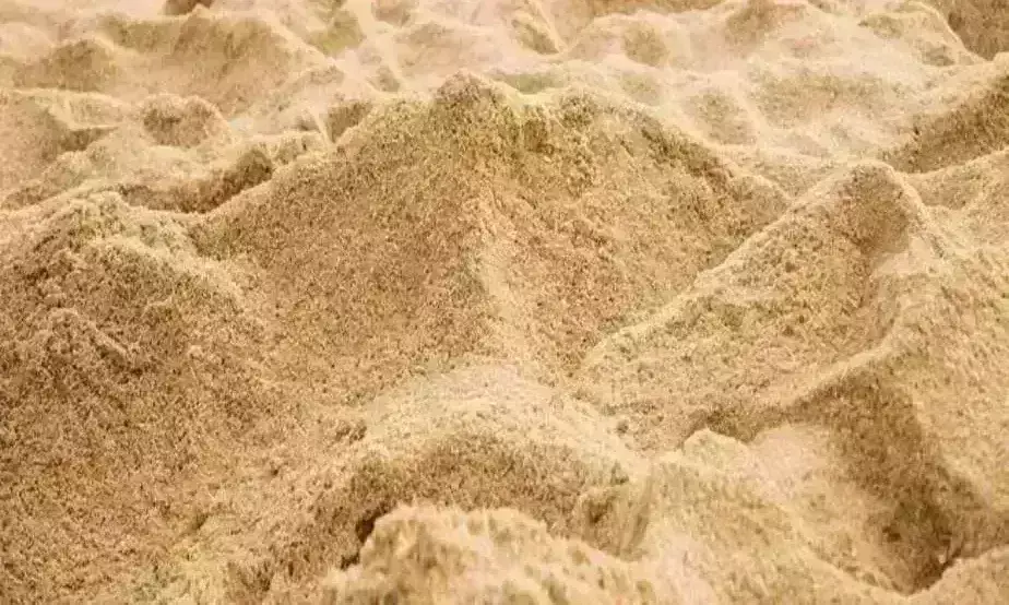 योगी सरकार की पहल : बालू और मौरंग की जगह कृत्रिम रेत का विकल्प