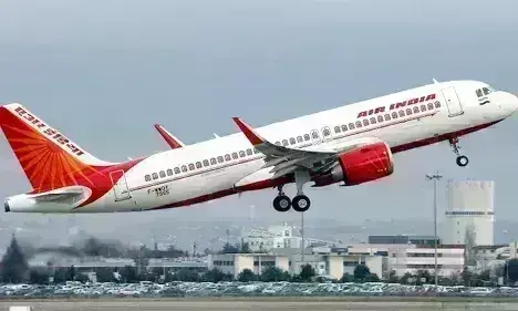 Air India ने दिया Air Asia के अधिग्रहण का प्रस्ताव, प्रतिस्पर्धा आयोग से मांगी मंजूरी