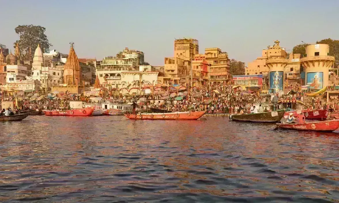 काशी में देव दीपावली तक प्रदूषण मुक्त हो जाएगी गंगा, साफ जल में होगा नौका विहार