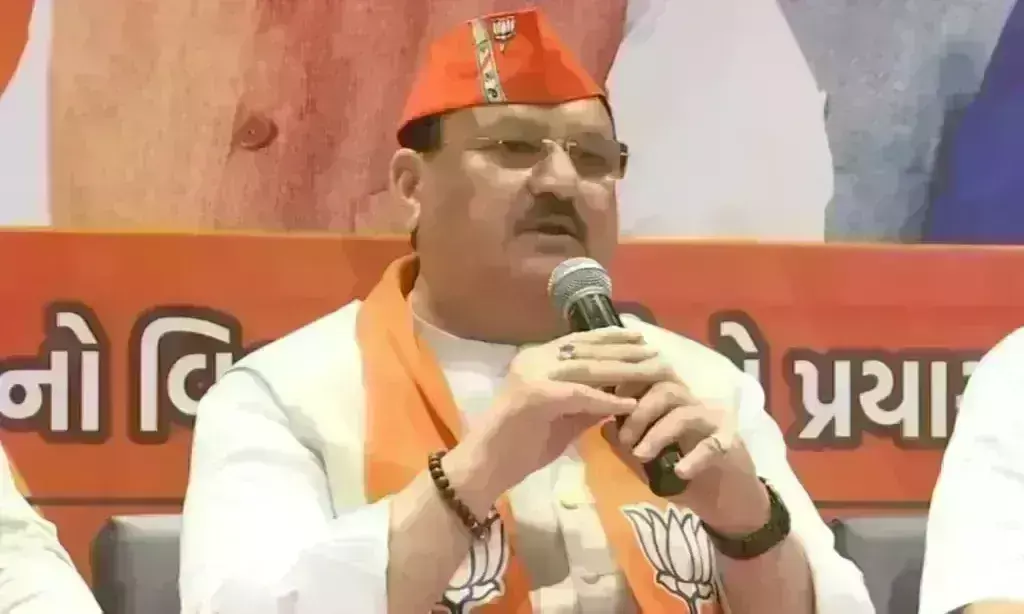 भाजपा अध्यक्ष नड्डा पहुंचे अहमदाबाद, कहा- देश में विकासवाद की राजनीति का दौर